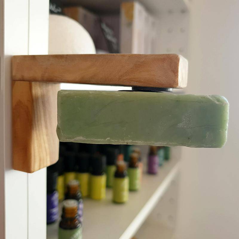 Magnethalterung aus Olivenholz